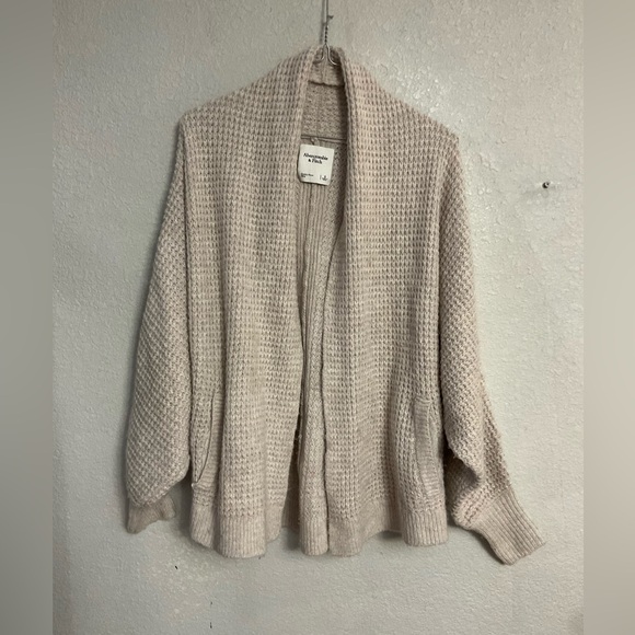 Abercrombie & Fitch Beige Cardigan Sweater - Picture 2 of 4